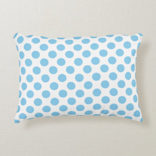 Almofada Decorativa Azul-bebê em Bolinhas brancas de tamanho grande