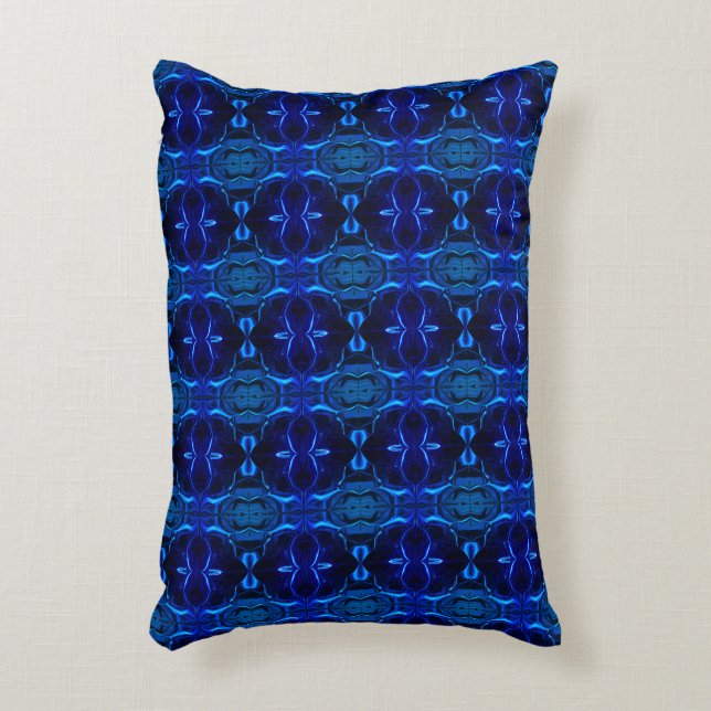 Almofada Decorativa Azul com traçados interligados 'flutuantes' (Frente(Vertical))
