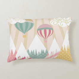 Almofada Decorativa Balão de ar quente rosa e cena de montanha