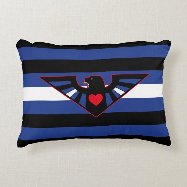 Almofada Decorativa Bandeira do Orgulho da Águia de Couro (Frente)