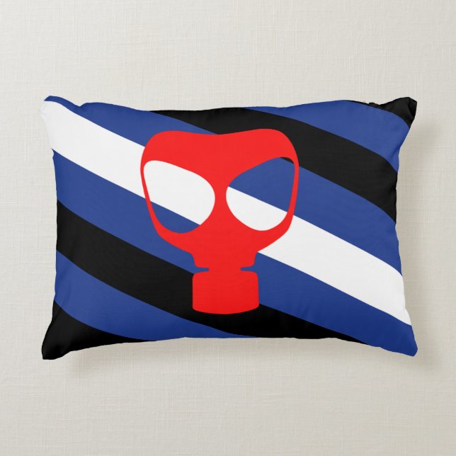 Almofada Decorativa Bandeira Orgulho Máscara (Frente)