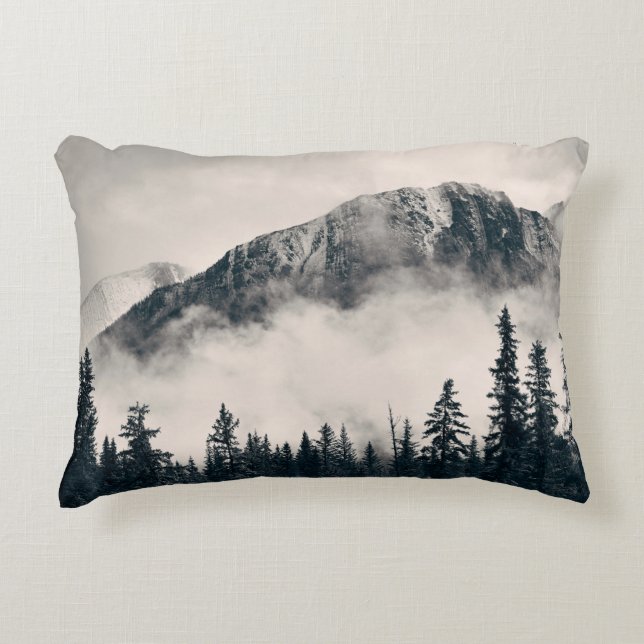 Almofada Decorativa Banff national park foggy mountains and forest in  (Frente)
