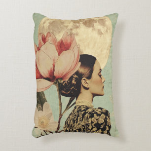 Almofada Decorativa Bela Lua - Mulher com Flor Rosa e Lua