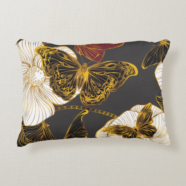 Almofada Decorativa Borboletas e flores: padrão de Primavera Boho (Frente)