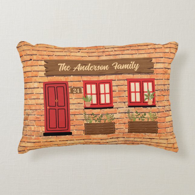 Almofada Decorativa Casa Brick com Texto Personalizado de Porta Vermel (Frente)
