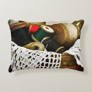 Almofada Decorativa Cesto de costura com rosca e rendas