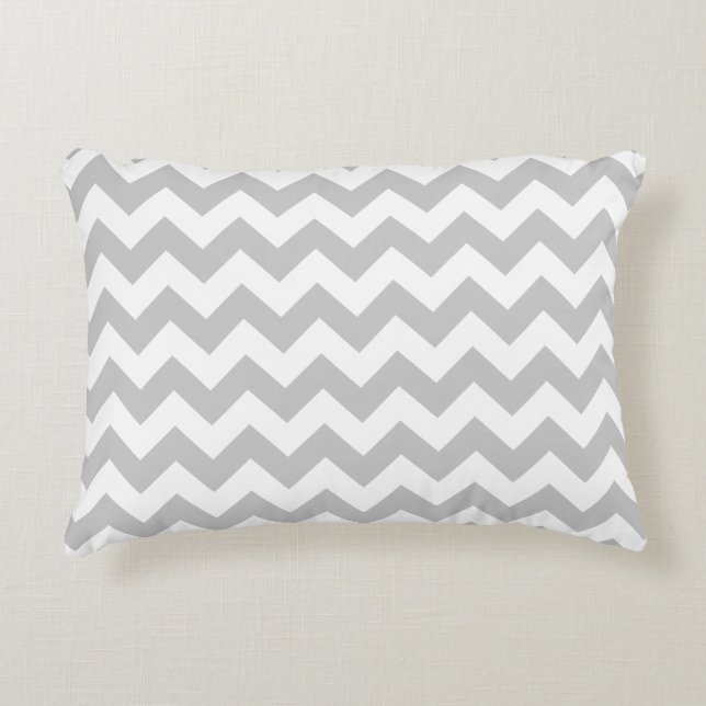 Almofada Decorativa Cinza Chevron Zig Zag (Frente)