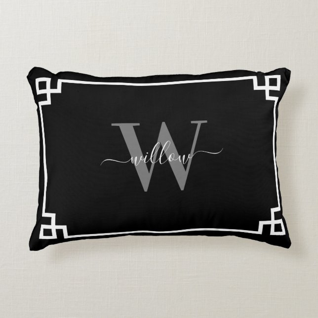 Almofada Decorativa Cinza Negra Chave Grega Grega Monograma (Frente)