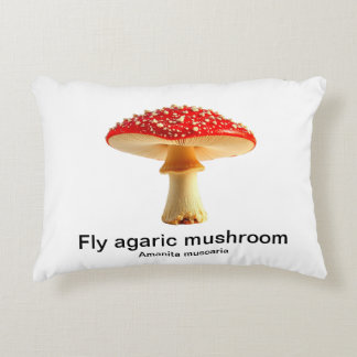Almofada Decorativa Cogumelo amanita muscaria em um fundo branco