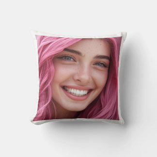 Almofada Decorativa com Retrato de Mulher Sorrindo