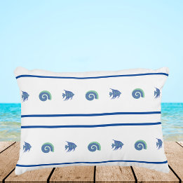 Almofada Decorativa Conchas e Peixes do Mar de Stripes Brancas Azuis e