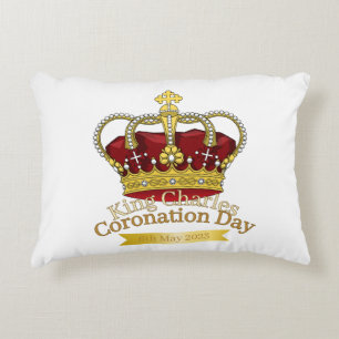 Almofada Decorativa Coroa do Dia da Coroa