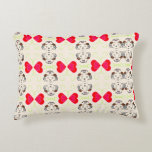 Almofada Decorativa Cute Ribbon Pattern<br><div class="desc">A sweet and stylish throw pillow featuring a charming red ribbon pattern,  perfect for adding a trendy touch to your home decor</div>