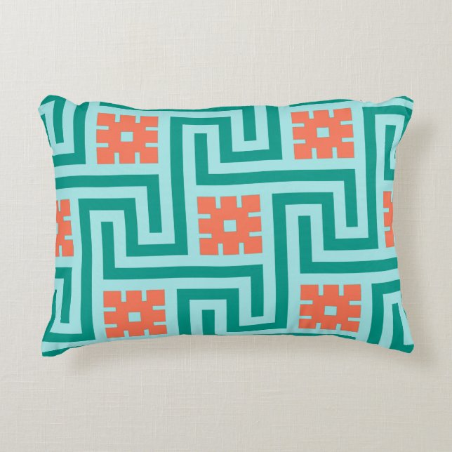 Almofada Decorativa Deco Chave Grega, Turquesa, Aqua e Coral (Frente)