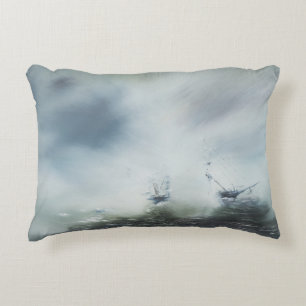 Almofada Decorativa Descoberta um esclarecimento no capitão da névoa