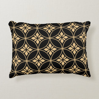 Almofada Decorativa Dourado e Preto: Vintagem Floral Abstrato