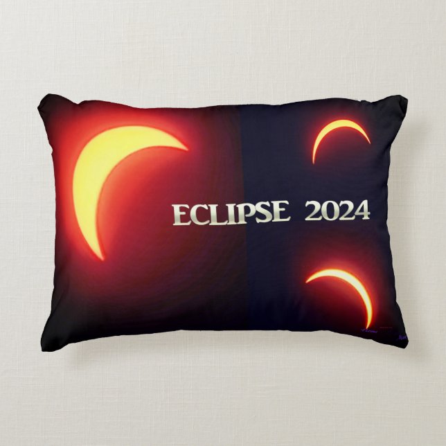 Almofada Decorativa Eclipse 2024 (Frente)
