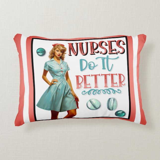 Almofada Decorativa Enfermeira Nostálgica Bonita Enfermeira Pinup Faz  (Frente)