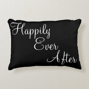 Almofada Decorativa Feliz Nunca Após Citação
