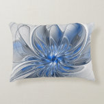 Almofada Decorativa Flor de Arte Fracionada com Cinza Azul abstrato<br><div class="desc">Uma flor de fantasia única com tons de azul e cinza,  abstrato e elegante. Design incomum para seu travesseiro decorativo de sotaque floral e muito mais.</div>