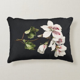 Almofada Decorativa Flores brancas e cor-de-rosa em preto