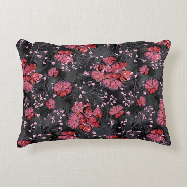 Almofada Decorativa Flores vermelhas em uma cinza preta. (Frente)