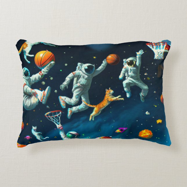 Almofada Decorativa Gatos Jogando Basquete no Espaço com Astronautas (Frente)