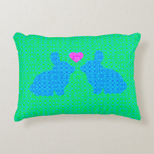 Almofada Decorativa Ilustração de Amor de Coelho Azul e Rosa