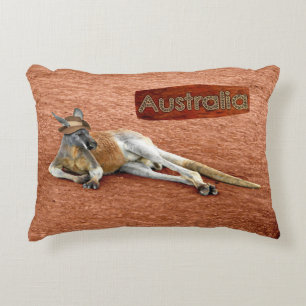 Almofada Decorativa Kangaroo Vermelho No Chapéu De Slouch