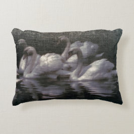 Almofada Decorativa Lago de Cisnes ao Luar