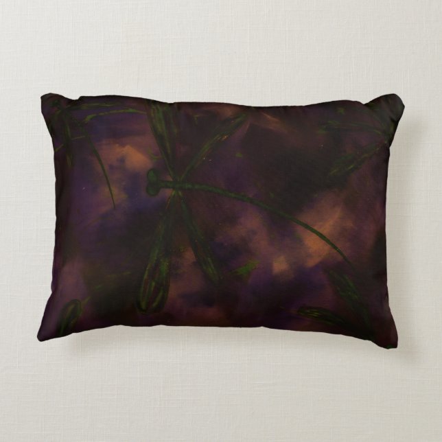 Almofada Decorativa Libélula de Fogo da Noite Escura (Verso)