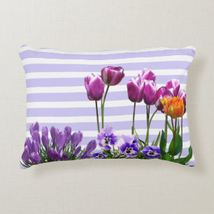 Almofada Decorativa Listras Pastéis com Flores de Tulipa