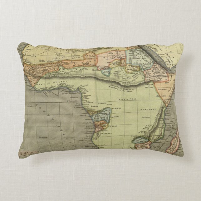 Almofada Decorativa Mapa antigo antigo inspirado (Frente)