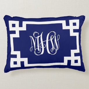 Almofada Decorativa Marinha Branco Vinha Scripta Monograma Chave Grega