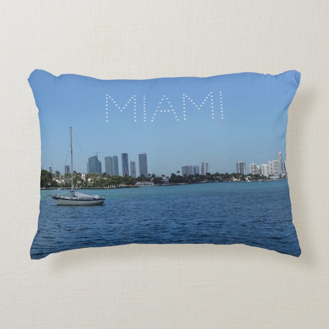 Almofada Decorativa Miami Skyline (Frente)