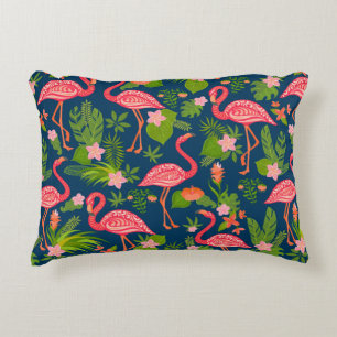 Almofada Decorativa Moleza rosada flamingo em uma tartaruga listrada