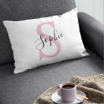Almofada Decorativa Monograma de Nome Personalizado Moderno - Rosa<br><div class="desc">Monograma de Nome Personalizado Moderno - Rosa</div>
