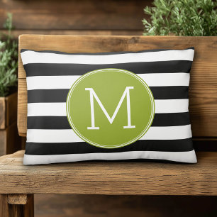 Almofada Decorativa Monograma verde de padrão branco e preto