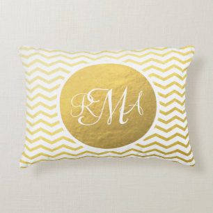 Almofada Decorativa Monogrammed Dourado e branco de Chevron