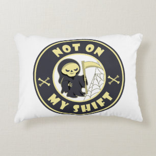 Almofada Decorativa Não no meu turno a citação do Dia das Bruxas da Gr