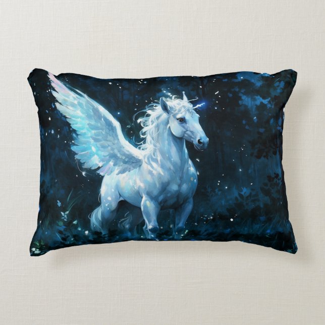 Almofada Decorativa Noble Pegasus na meia-noite (Frente)
