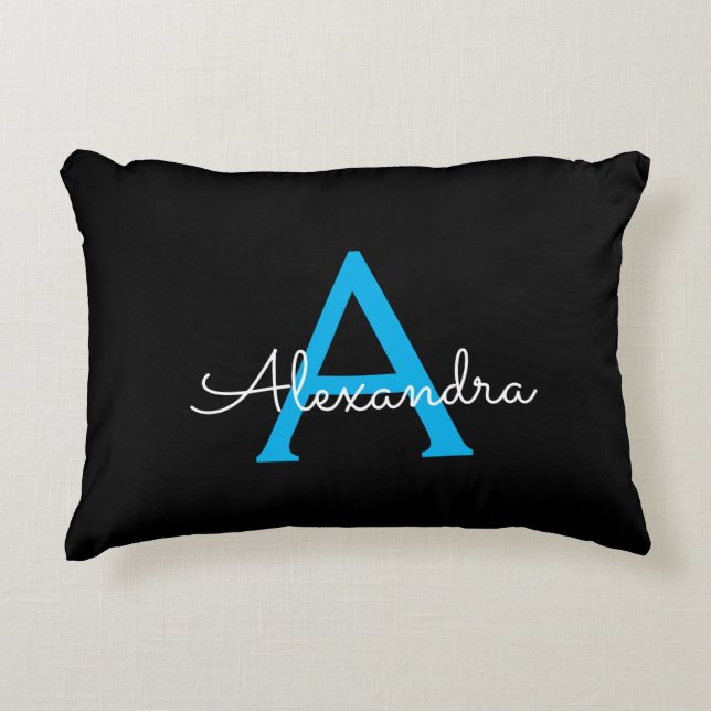 Almofada Decorativa Nome do Monograma Girly de Script Preto Azul (Frente)