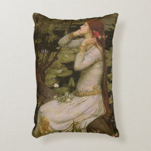 Almofada Decorativa Ofélia junto ao Lago por John William Waterhouse