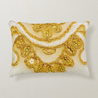 Almofada Decorativa Ouro de faixa amarela de renda. Textura de fundo, 
