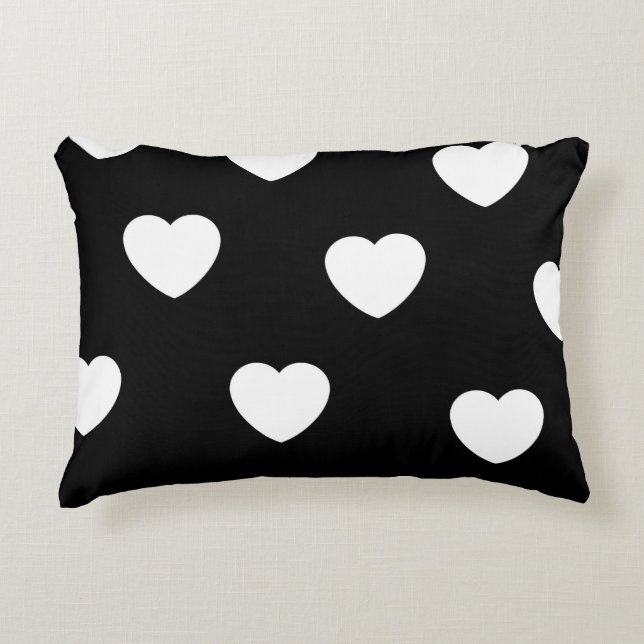 Almofada Decorativa Padrão de Coração Preto e Branco (Frente)