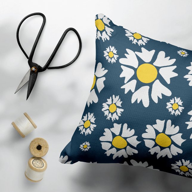 Almofada Decorativa Padrão de Margaridas, Padrão Floral, Margaridas Br (Criador carregado)