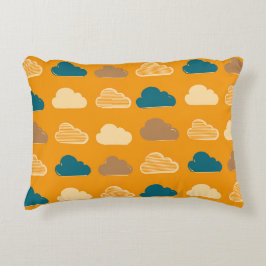 Almofada Decorativa Padrão de Nuvens Mínimas – Vibrações do Céu Laranj