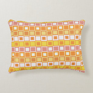 Almofada Decorativa Padrão de Quadrado Laranja e Amarelo Brilhante