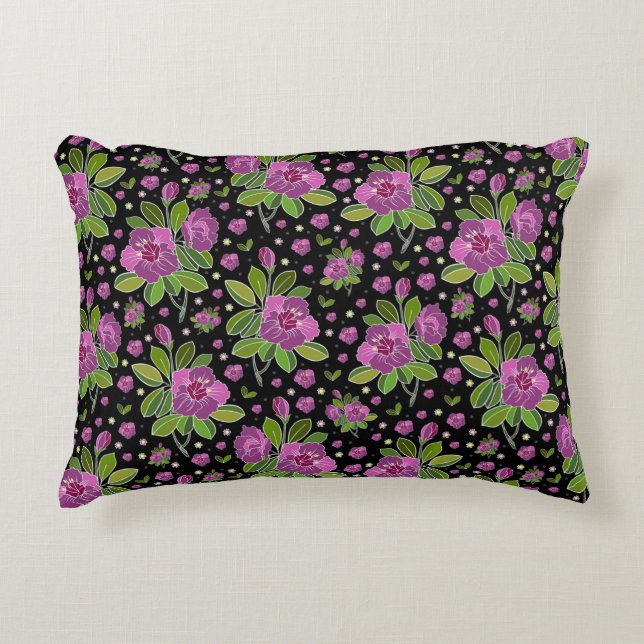 Almofada Decorativa Padrão Floral Lilás Rosa Verde Preto (Frente)