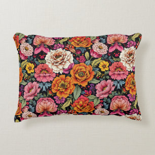 Almofada Decorativa Padrão floral vintage com cores ousadas em preto